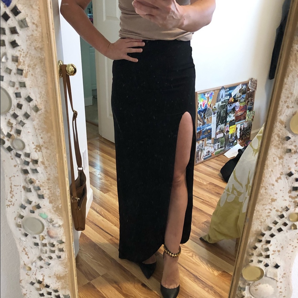 🍾Dress The Population High Slit Maxi🥂